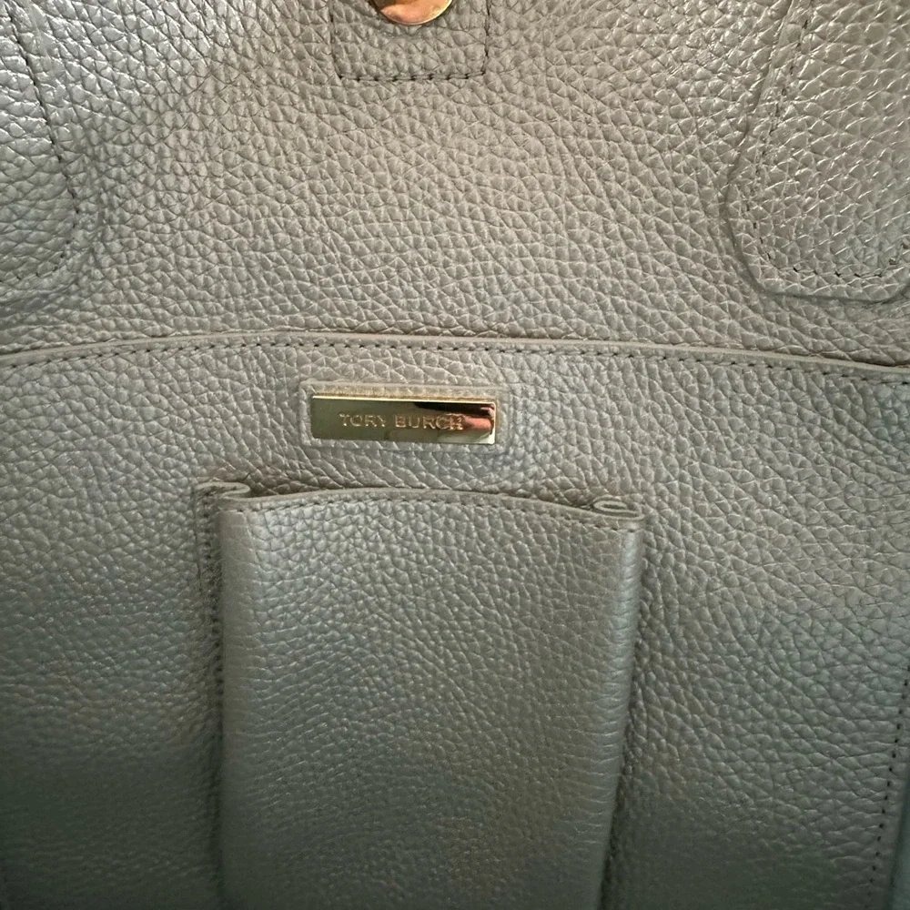 Tory Burch Silver Tote Bag - Picture 7 of 16